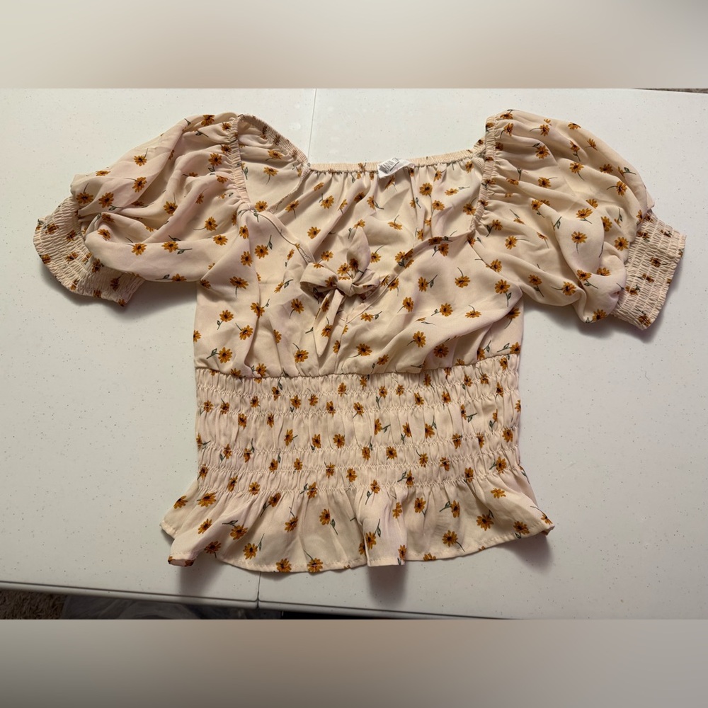 Sienna Sky crop flower top